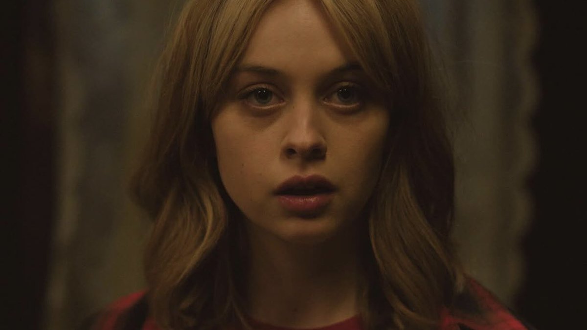 i need everyone to know that lowlifes (2024) and the character amy are going to be my new hyperfixation. i love her sooooo bad. i support women’s rights and most importantly, women’s WRONGS.