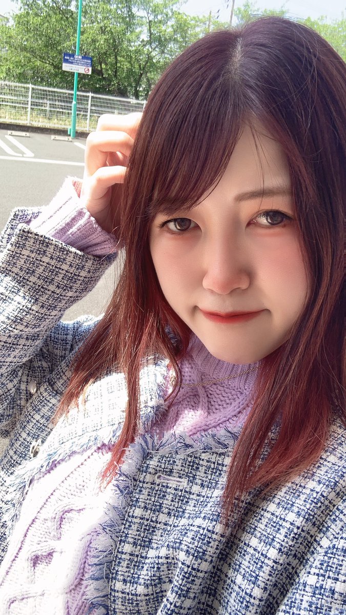 yumeka316's tweet photo. 今日は外暖かくて春を感じてるℓσνє♡
1番好きなんだ〜！髪色ふっかーつ🎀💕
クリニックから予約変更依頼来て予約変えただけでスキンケアクリーム1万するのをサービスで貰ったのうれぴ💋 https://t.co/qvYHcPwW6M