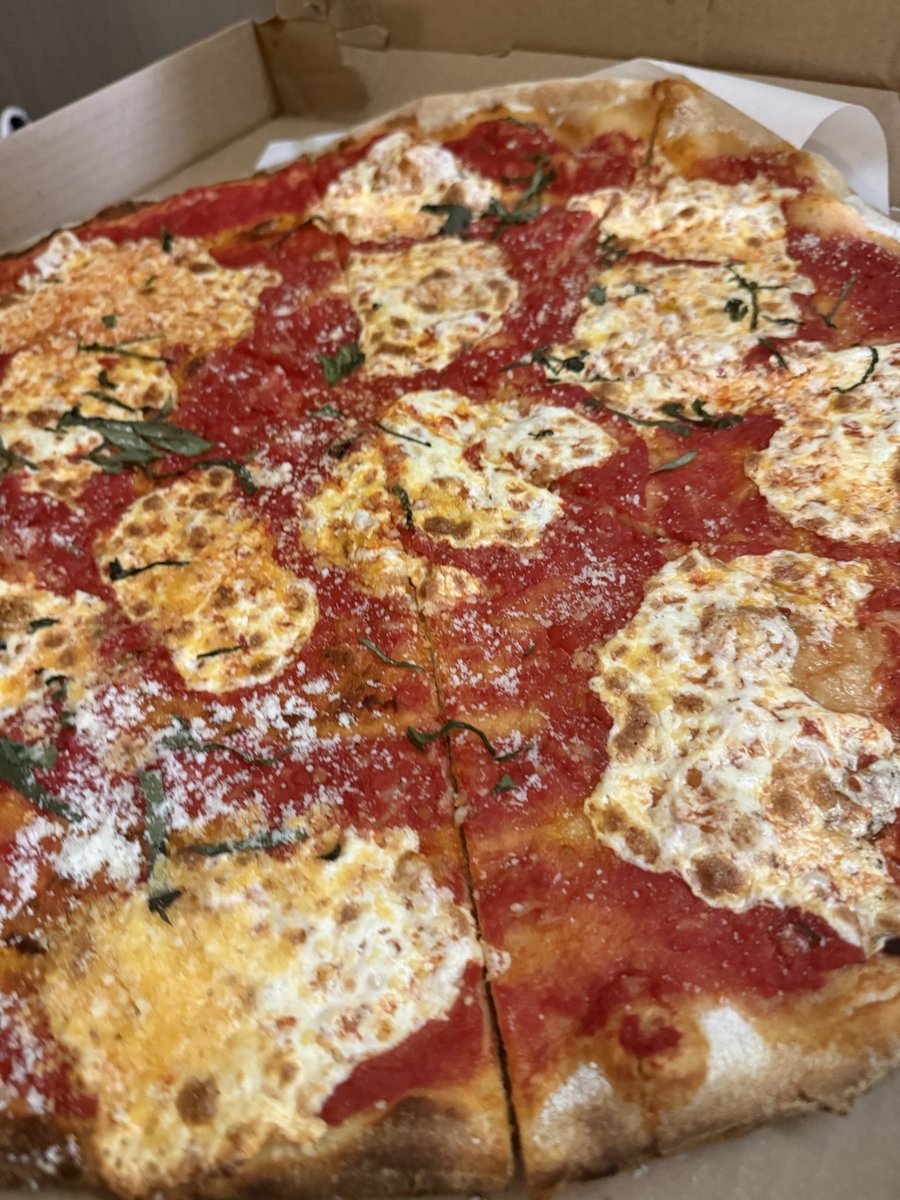 Ednix (Edwin) tweet media