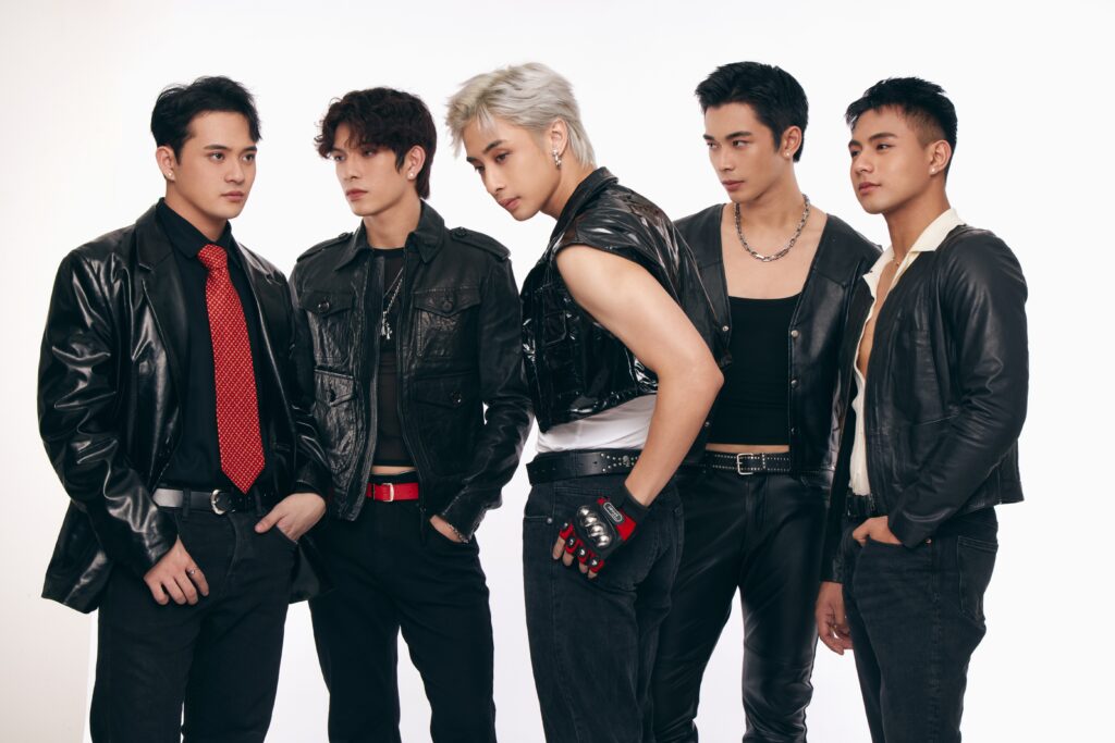 soko そこ tweet media