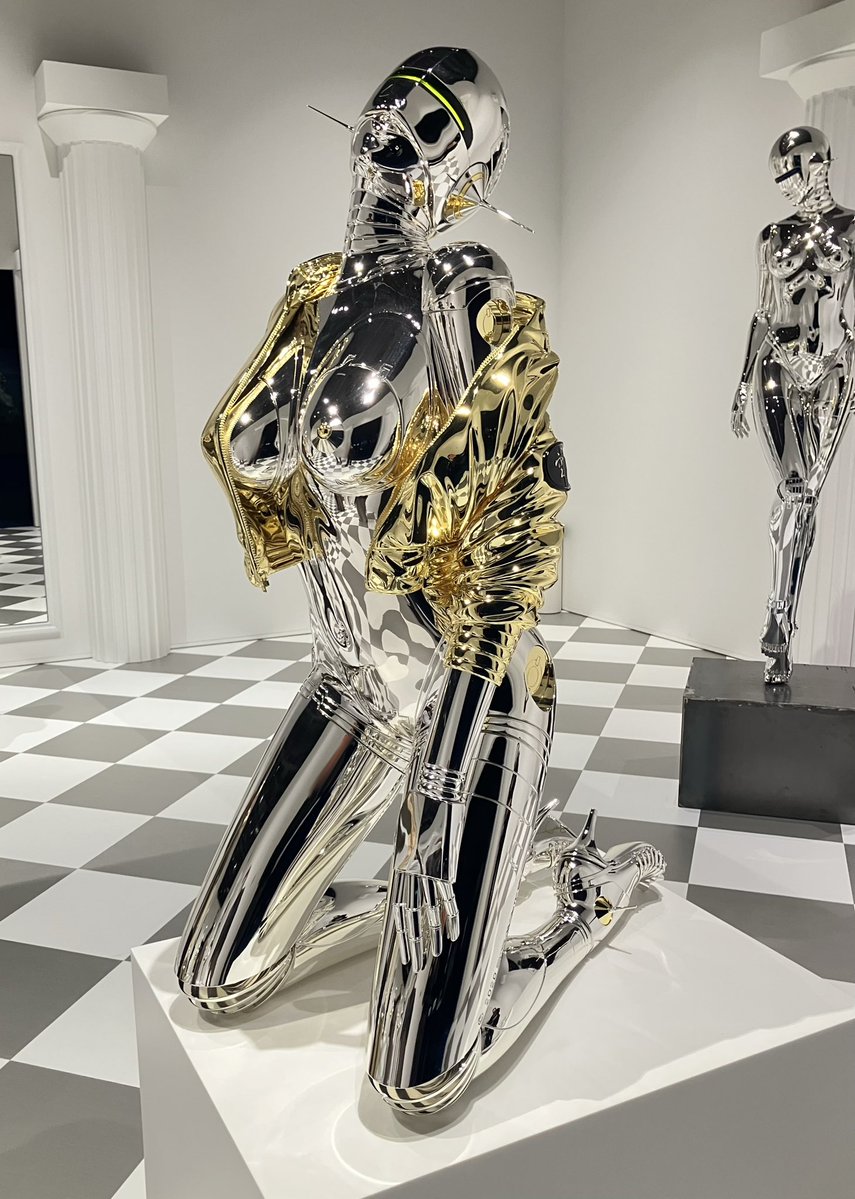 𝑭𝒐𝒈𝒈𝒙𝒚 tweet media