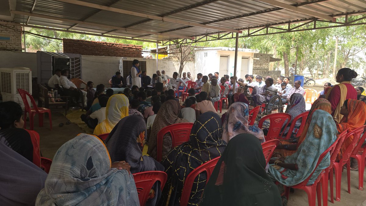 ProfInduChodhry's tweet image. मा० बहन जी के निर्देशानुसार गोपालपुर विधानसभा के सेक्टर एवं बूथ पर समीक्षा कार्यक्रम

#पुराना_दौर_वापस_लाना_है_बीएसपी 
#bsp #2027_में_bsp_सरकार #बसपा