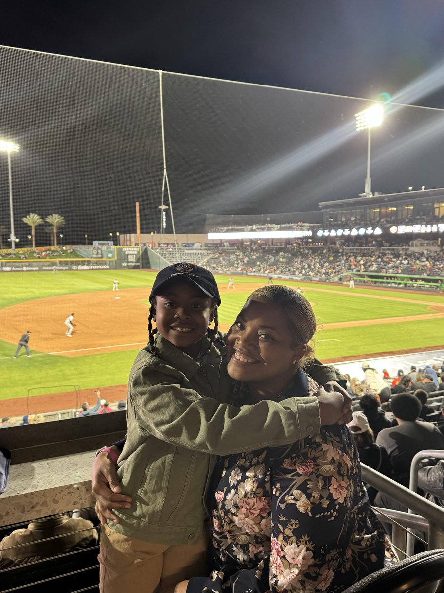 ClarkCountyNV's tweet photo. Home run night! ⚾️ We had an incredible time at Las Vegas Ballpark for #ClarkCounty Employee Family Night with the @AviatorsLV. A huge thank you to our hardworking team and their families for joining us for a great game!
#TogetherForBetter https://t.co/cT4aDrgO9m