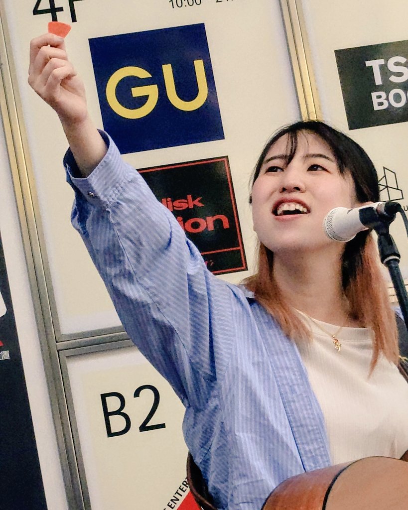 あきら tweet media