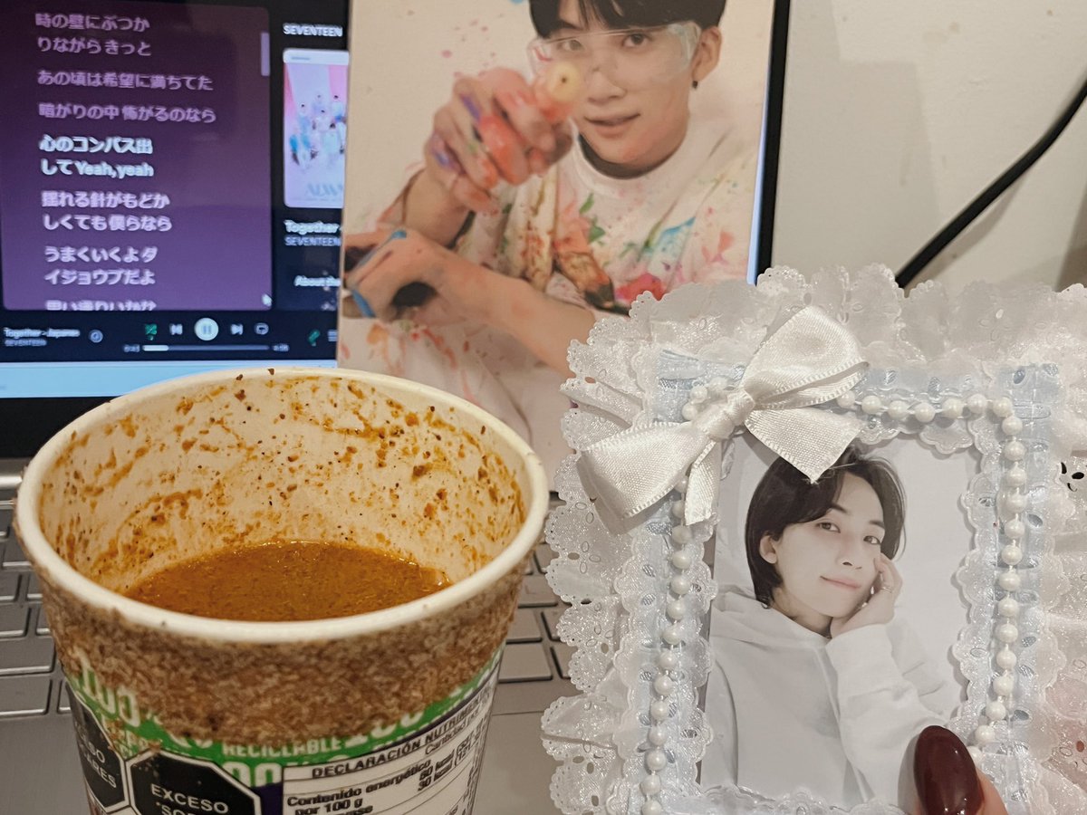 fri 🍎 tweet media