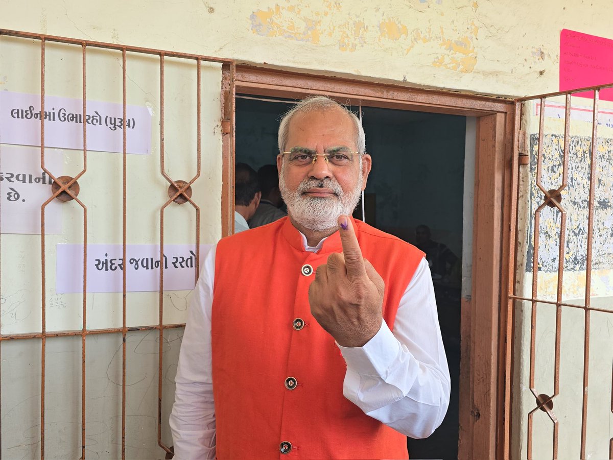 Prakash Modi tweet media