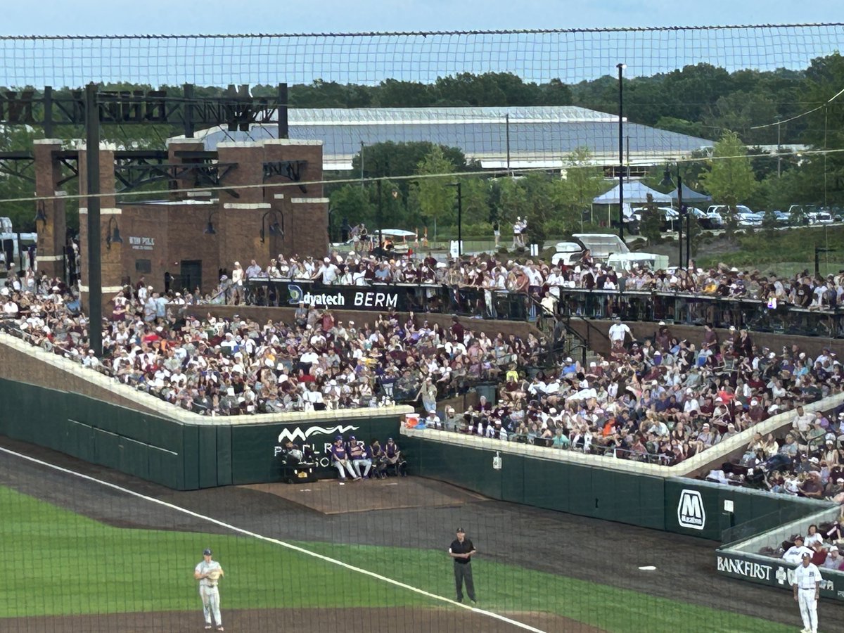 Mary Barrett tweet media