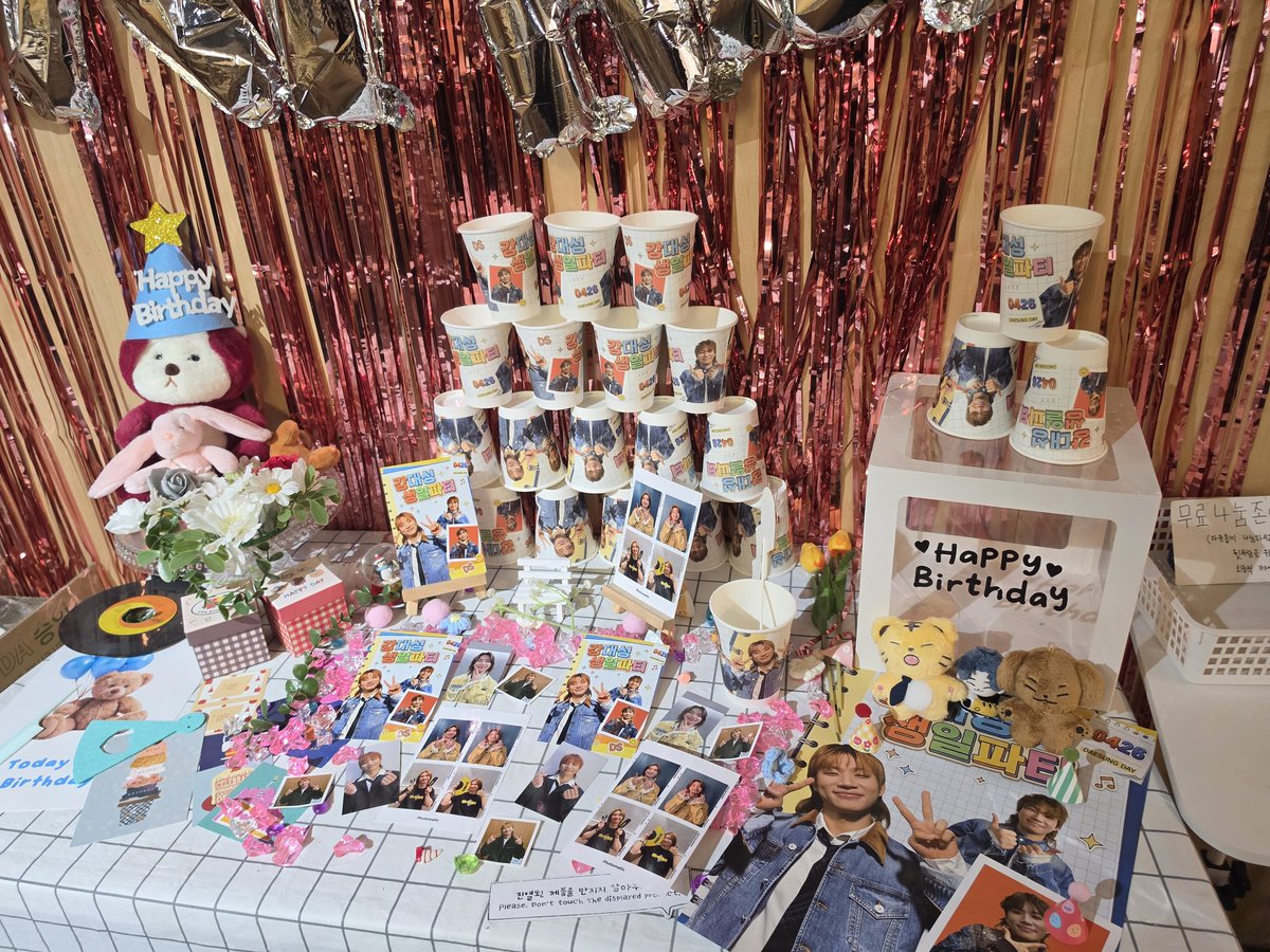 🫶럽뱅 tweet media