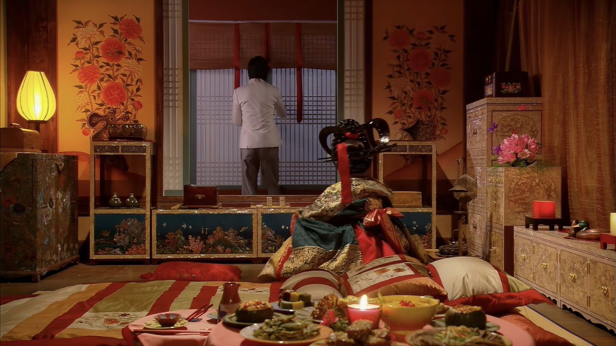 알프레드 tweet media