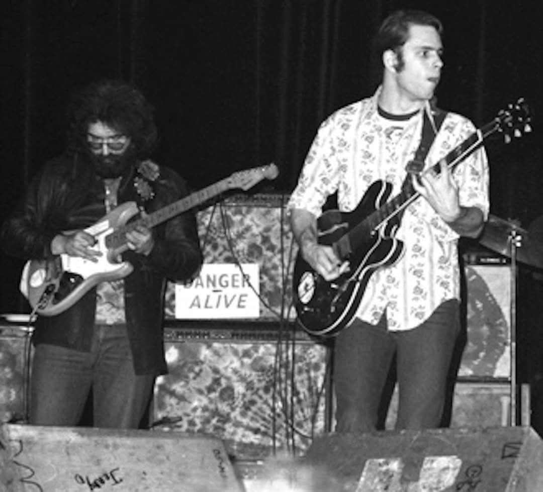 CPapasergio's tweet image. the jam out of The Other One on the second disc is a thing that… I just didn’t even believe when I heard it. I still have trouble believing that we actually played that - Phil Lesh 
#GratefulDead 
Jahrhunderthalle, Frankfurt, West Germany, 4/26/72 
archive.org/details/gd1972…