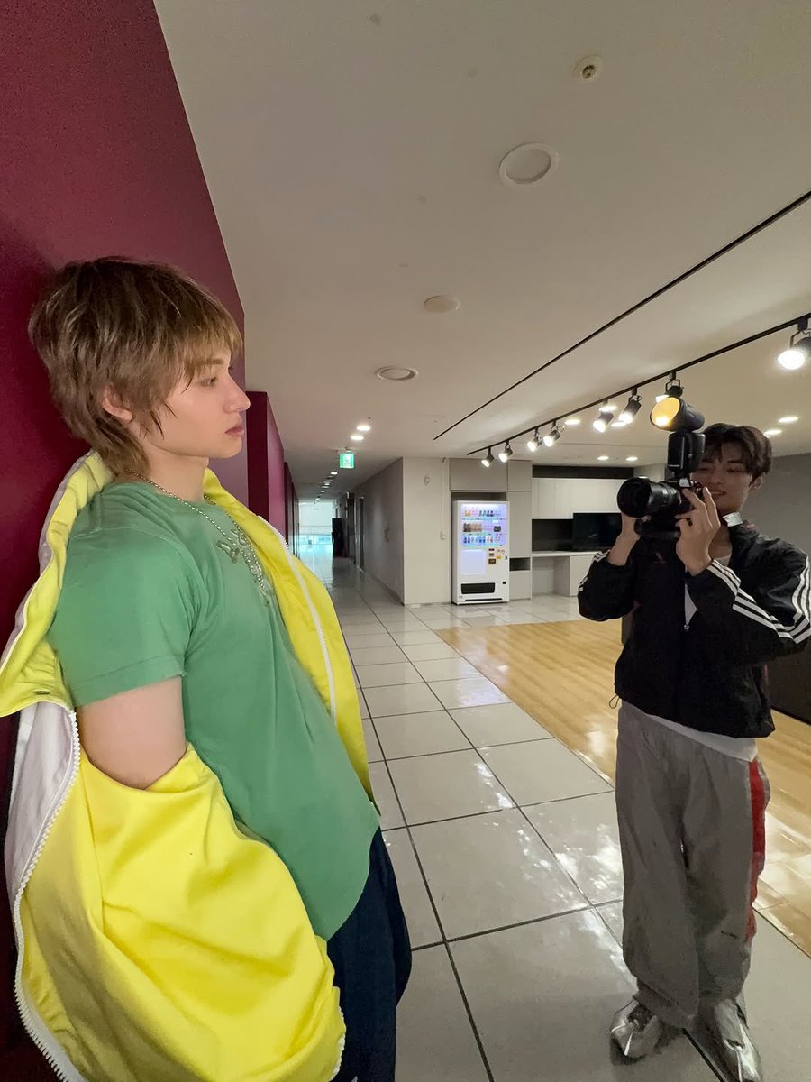 kai ᥫ᭡ semi-ia tweet media