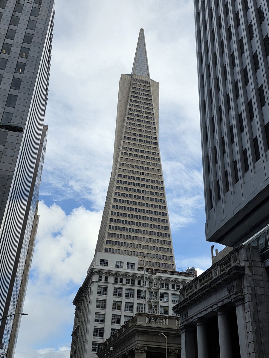 orlandorodas13's tweet image. No more rain 🌧️ 
Welcome sunshine 🤗 ☀️🌞 
#happythursday April 23rd
#haveaniceday #sanfrancisco