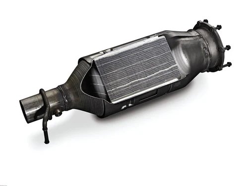 Throttle and Tech tweet media
