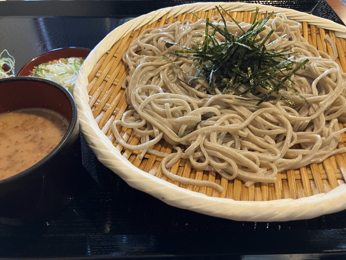 ちんたん tweet media