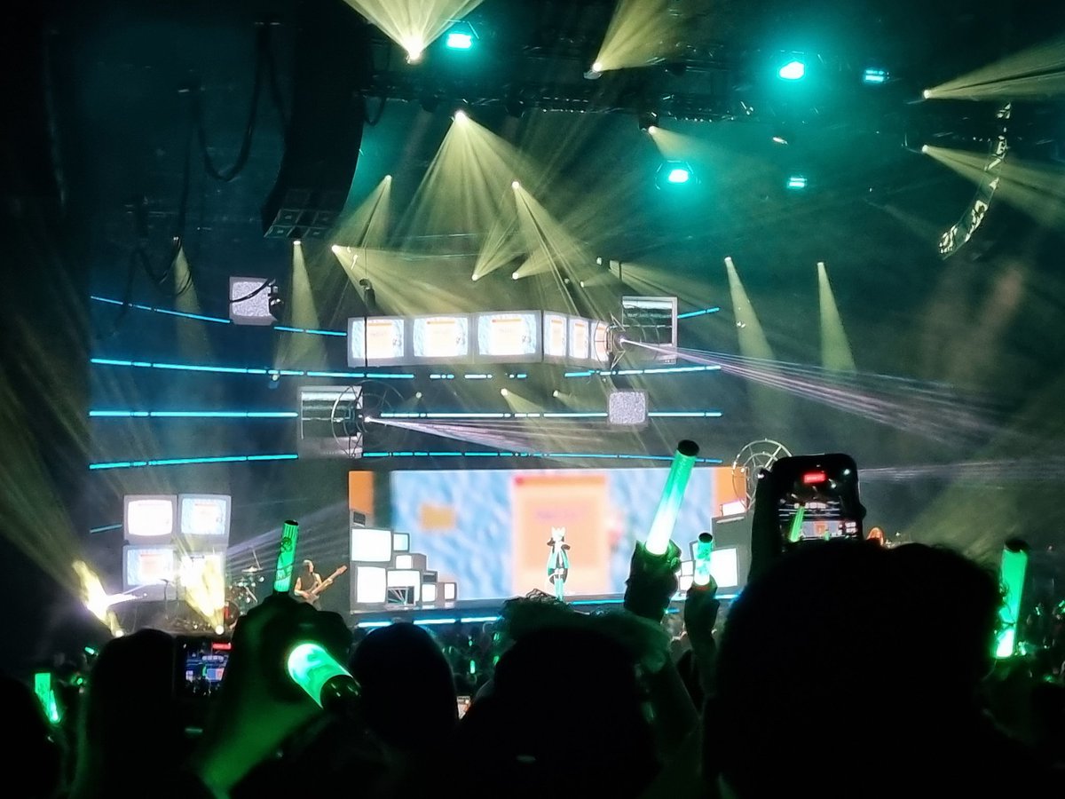 shobon @ MIKU EXPO LA '26 tweet media