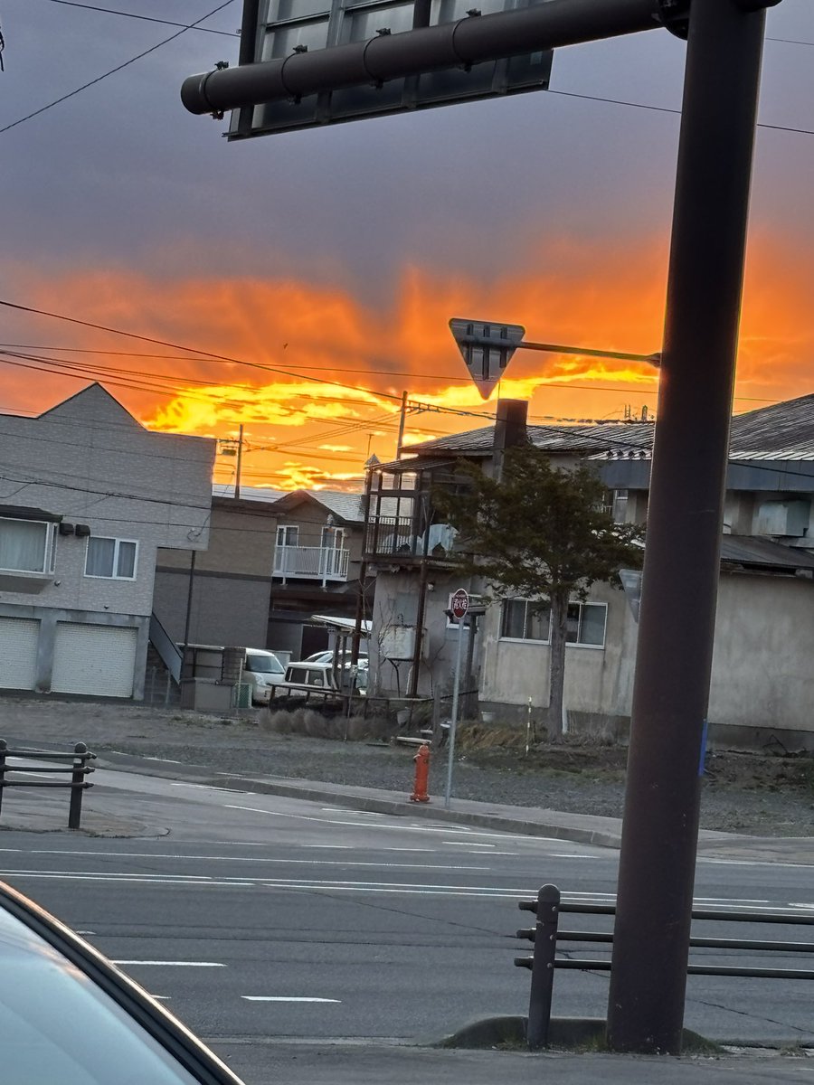 chemichemijoy's tweet photo. もっと綺麗に見える所に行けばよかった〜😢これでも十分綺麗だったけど https://t.co/OOkfgdhM69