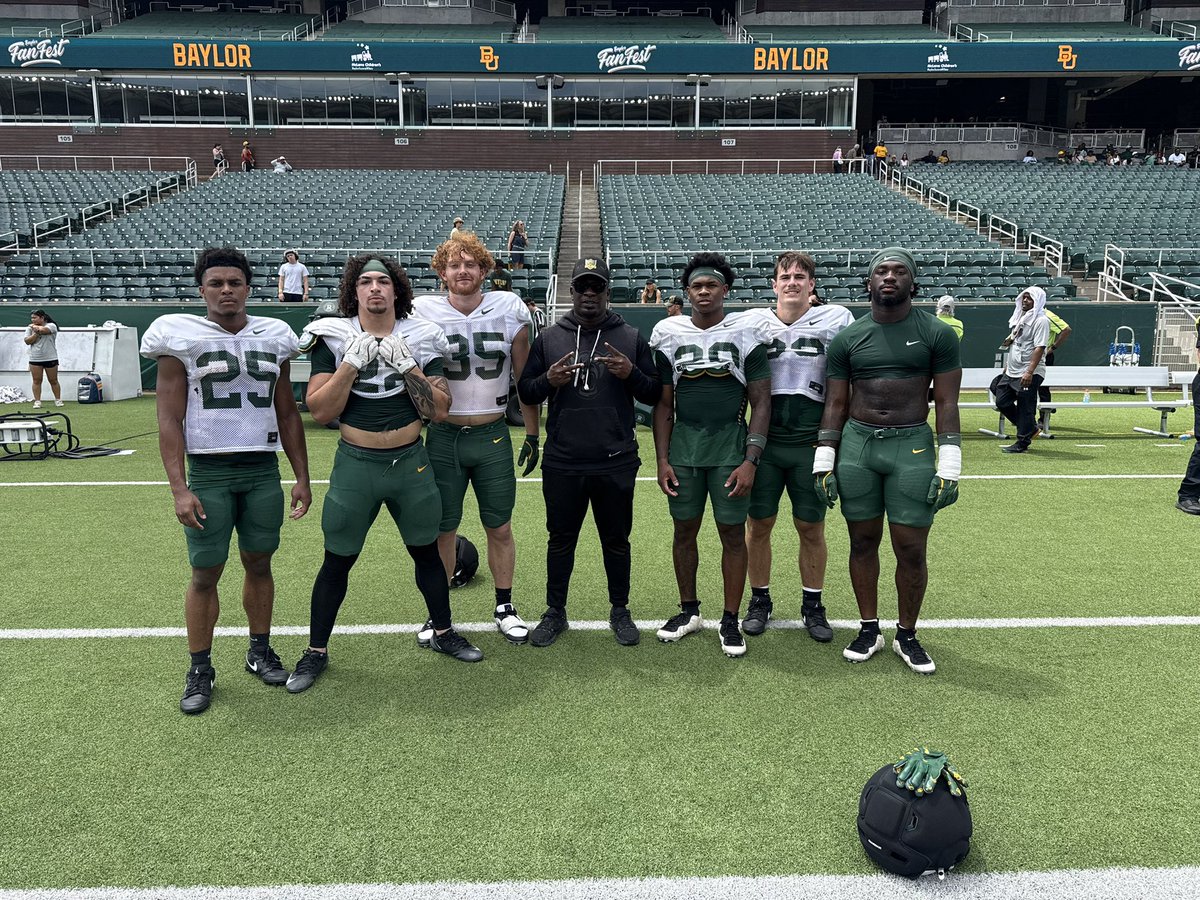 Coach Khenon Hall (BAYLOR) tweet media