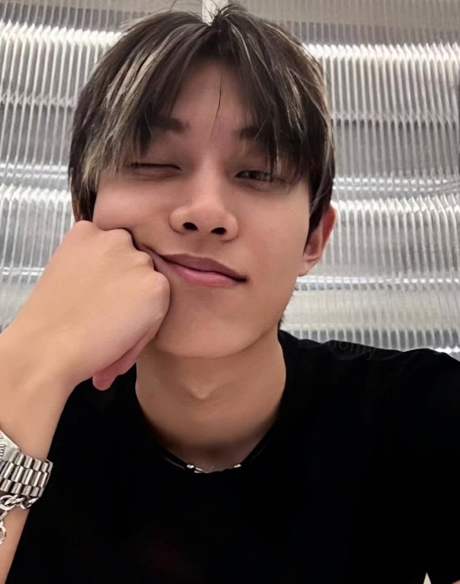 angel ★ tweet media