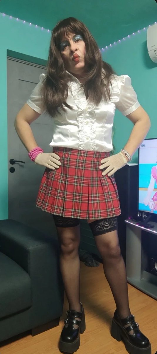 Sissy Pamela tweet media