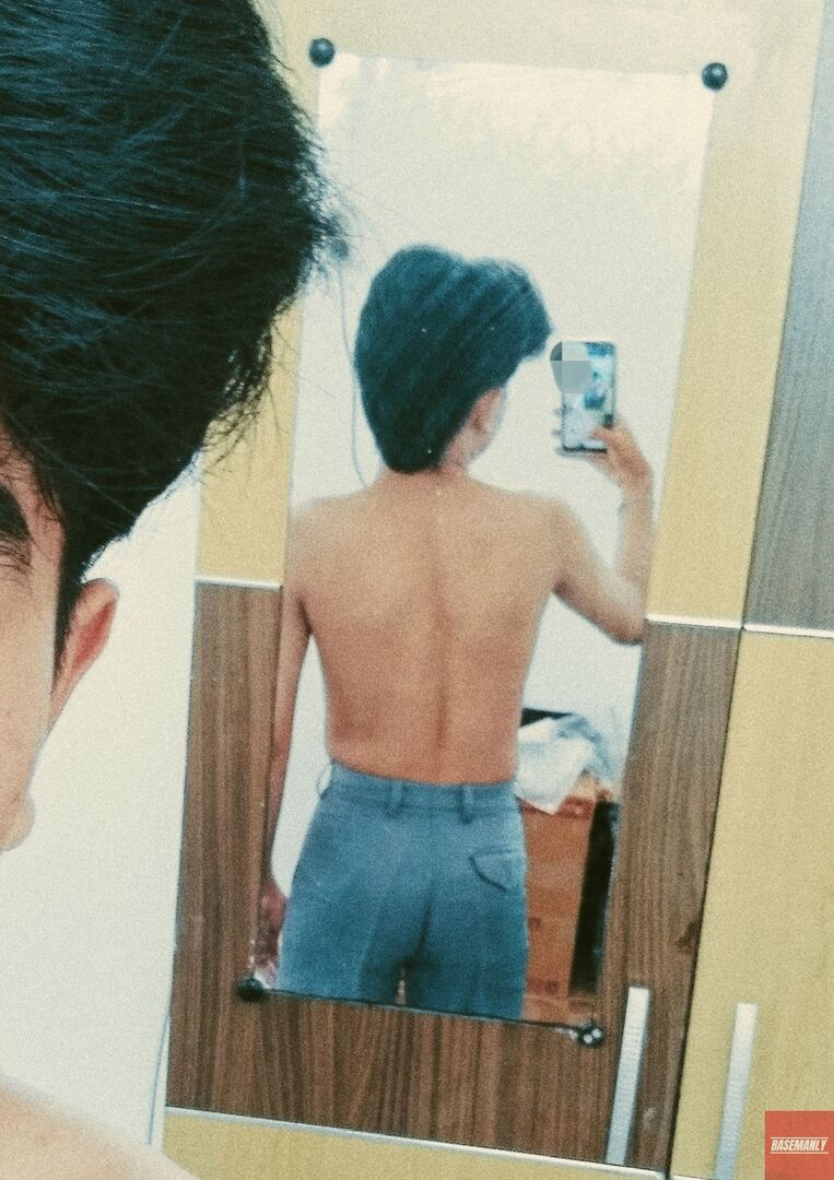 BUKAN BASE RATED tweet media