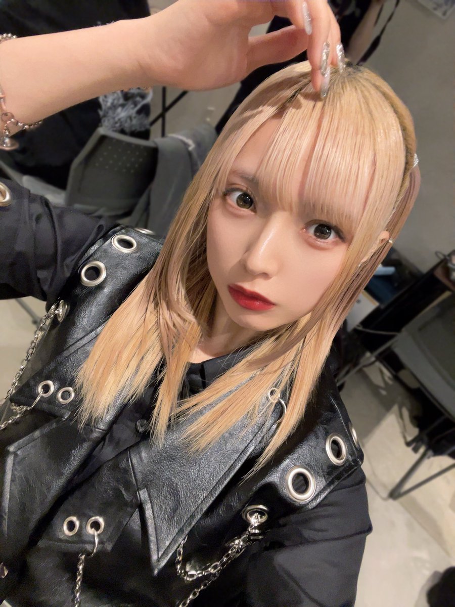 村上華花(Quubi) tweet media