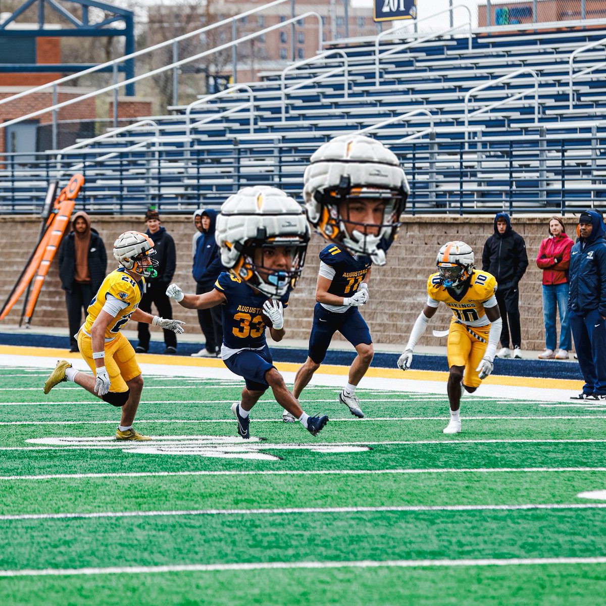 Augustana Football tweet media