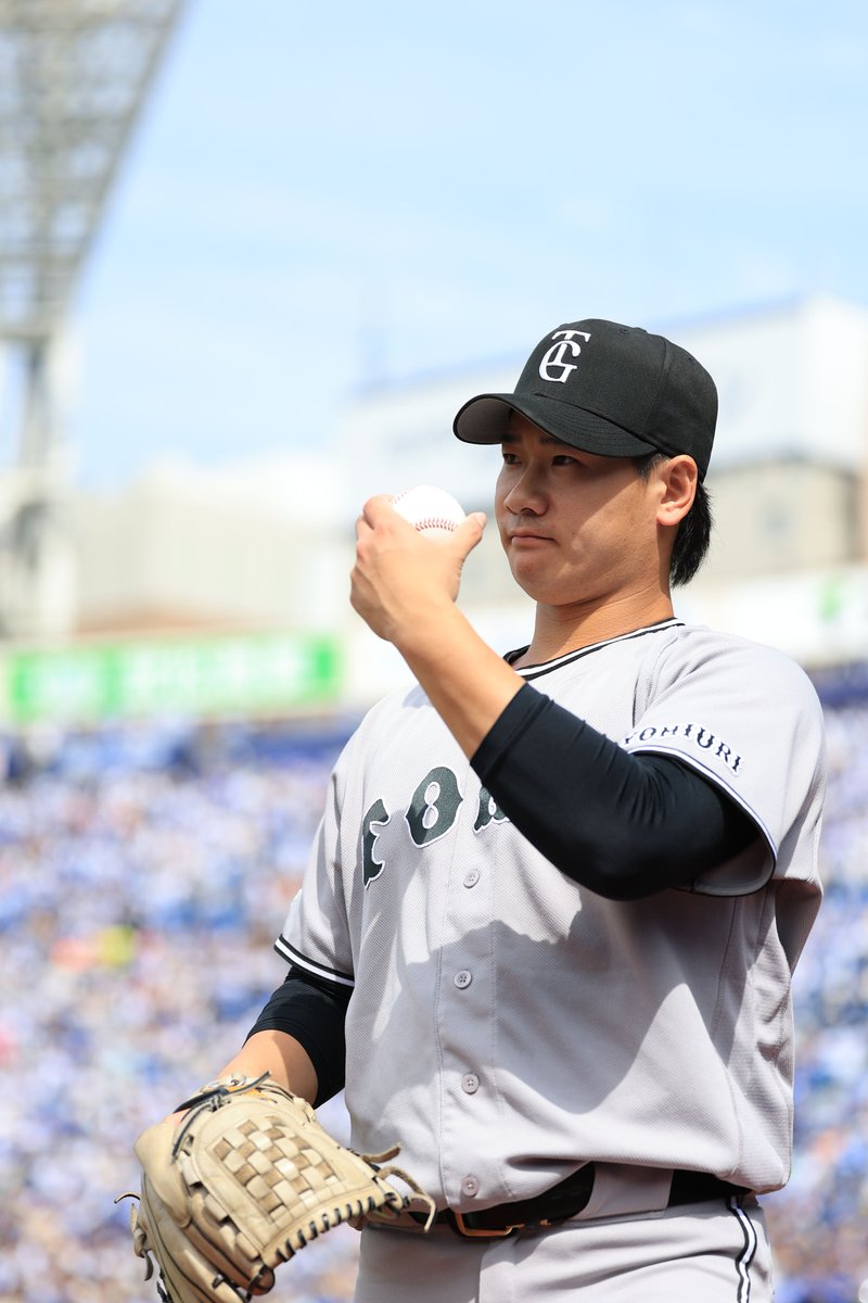TokyoGiants's tweet photo. 【一回裏】巨人 0-0 DeNA

先発の #井上温大 投手は、三者凡退に抑えるナイスピッチング👏 https://t.co/FSp9LrJHt9
