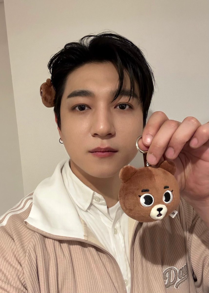 필월(slow) tweet media