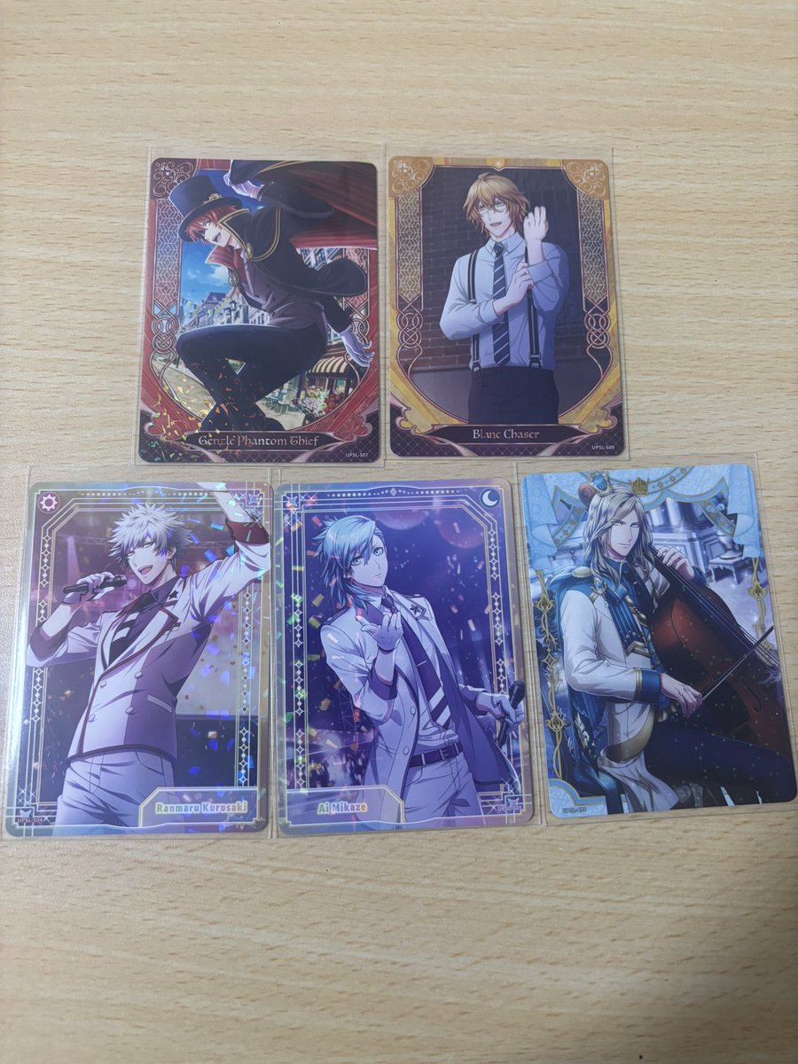snowneverlove's tweet photo. 【交換】うたプリ ビジュコレvol5 vol4 vol
シャニライ 

【譲】画像1.2.3枚目（音也那月トキヤ翔レン蘭丸藍カミュ）

【求】画像4.5.6枚目（ハートが着いていないもの）

福岡市内手渡し>郵送

検索からもお気軽にお声掛けください。
よろしくお願いいたします。 https://t.co/bUXy7IAohL