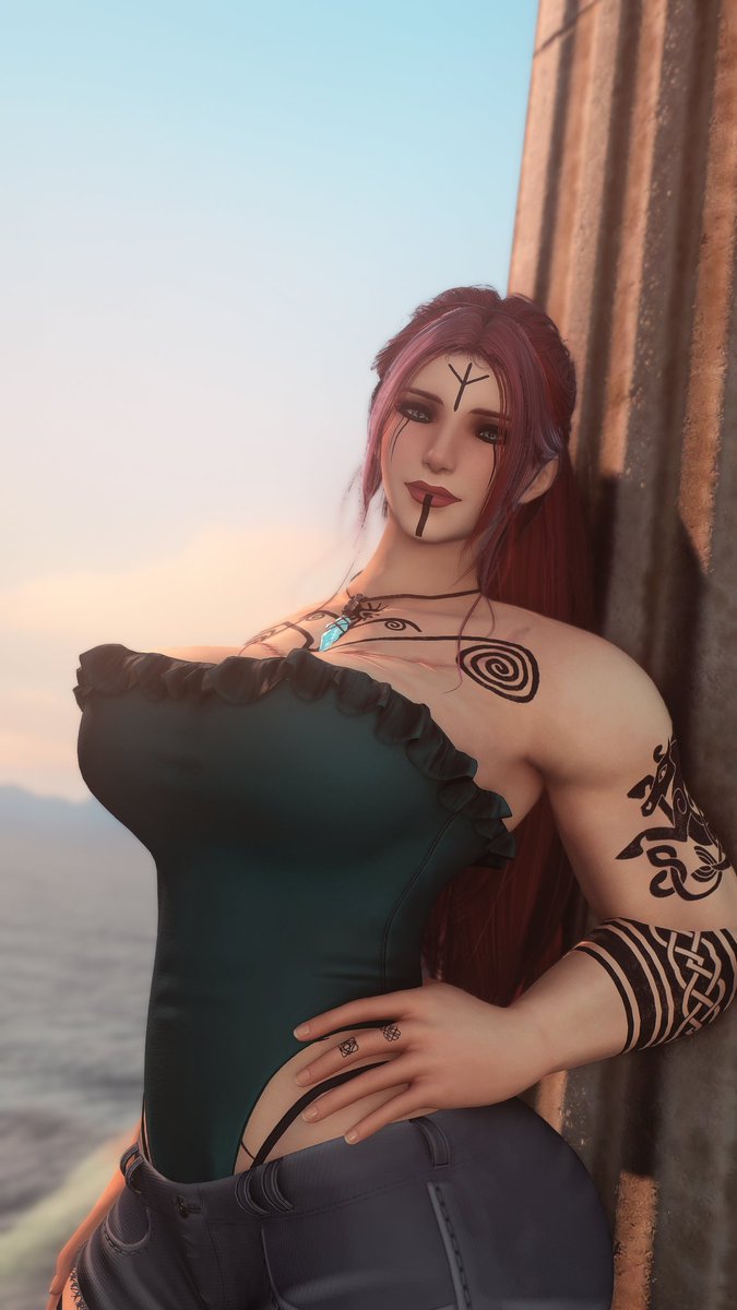 Freyja Thorne tweet media