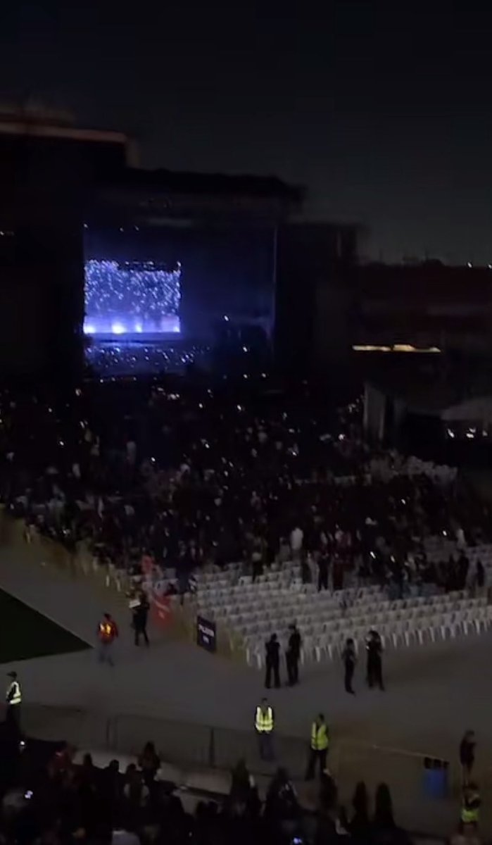 Maebcita tweet media