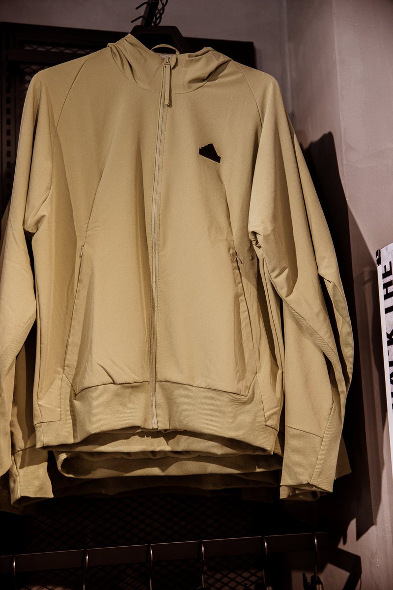 franklin_tissa's tweet image. A Very Good morning and happy #Sunday from your number one sports gear store #JustFit
#FitnessFirst