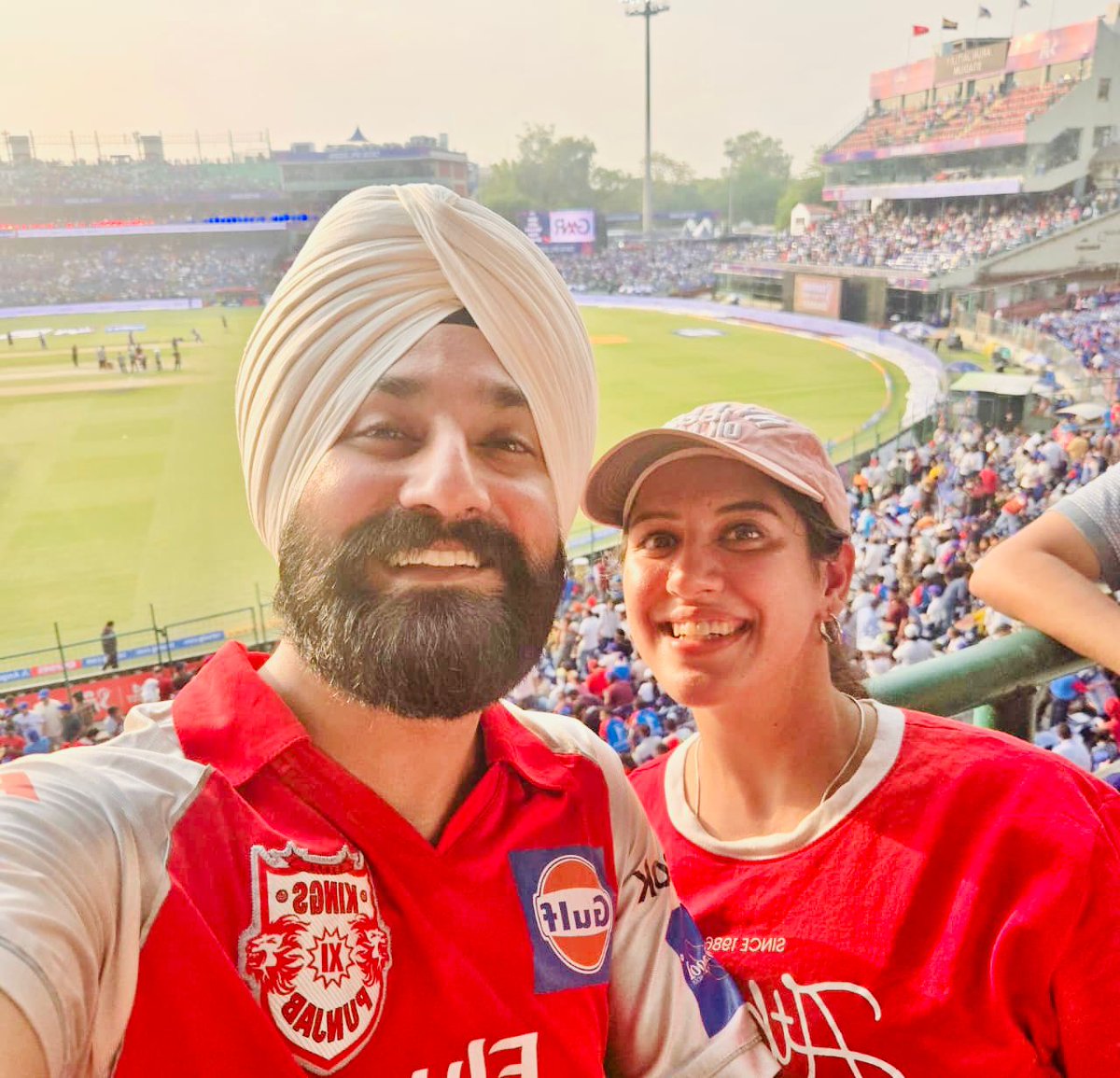 22_akashdeep's tweet photo. We witnessed one of the greatest run chases in the game.
Priyansh-Prabh, fabulous.
Sarpanch saab de ki kehne. 💯
ਸਰਪੰਚ ਸਾਹਬ ਦੀ ਗੱਲ ਹੀ ਵੱਖਰੀ ਹੁੰਦੀ ਆ 🔥

And all thanks to @mahajan2407 .
One love, Punjab kings ❤️
#SaddaPunjab #basjeetnahai
#sarpanchsaab https://t.co/cQP2eCWXTv