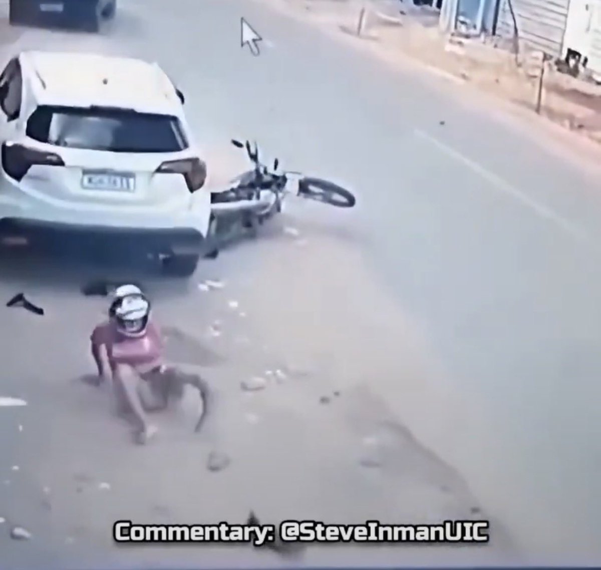 مغرد حُرّ tweet media