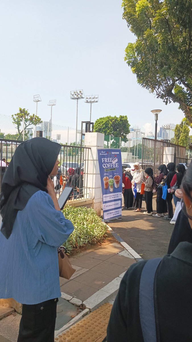 cahaya20o tweet media