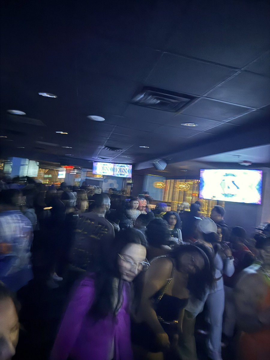 22MIK3Y's tweet image. Does anyone here know about Donte’s injury and how much he means to this team and me??  #WolvesBack