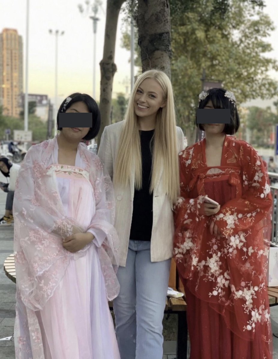 Miss Money Penny tweet media