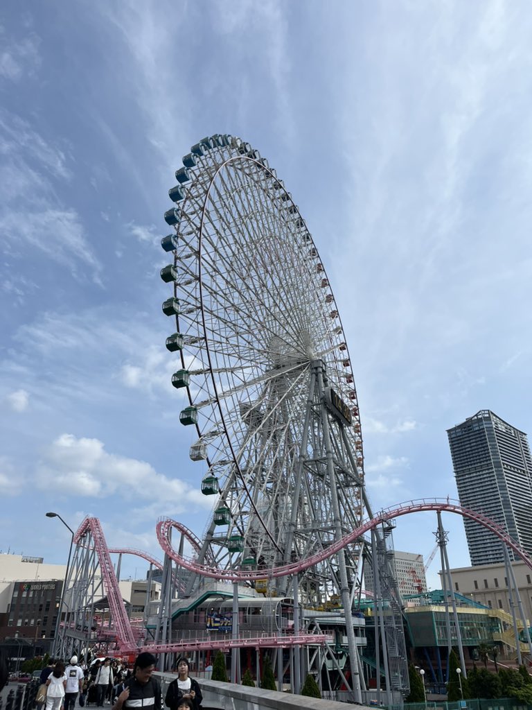 たま tweet media