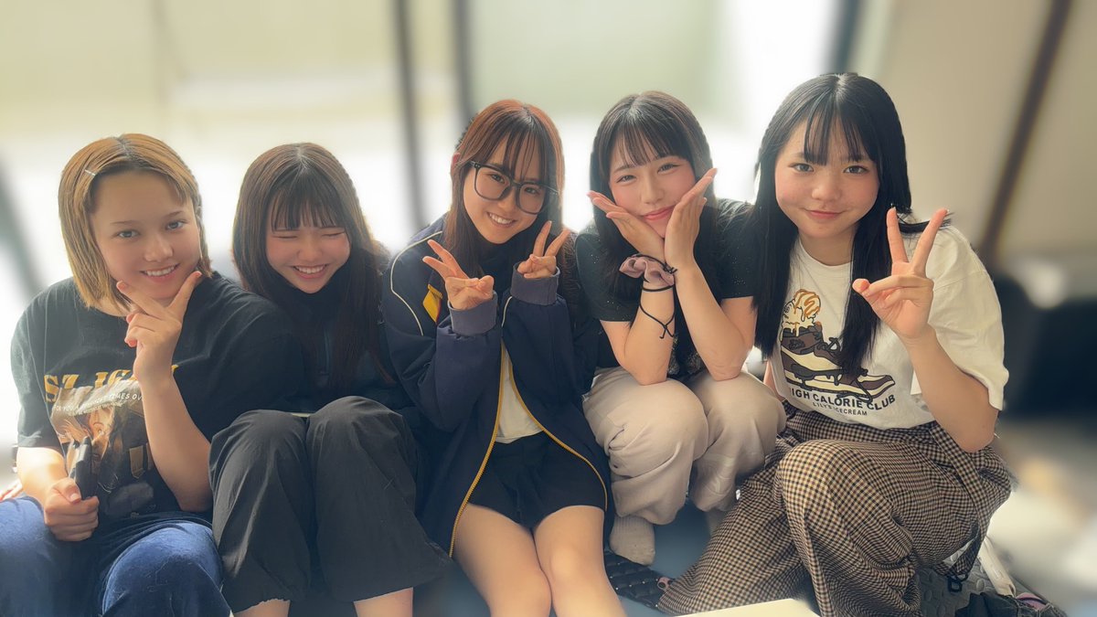 うさぎや tweet media