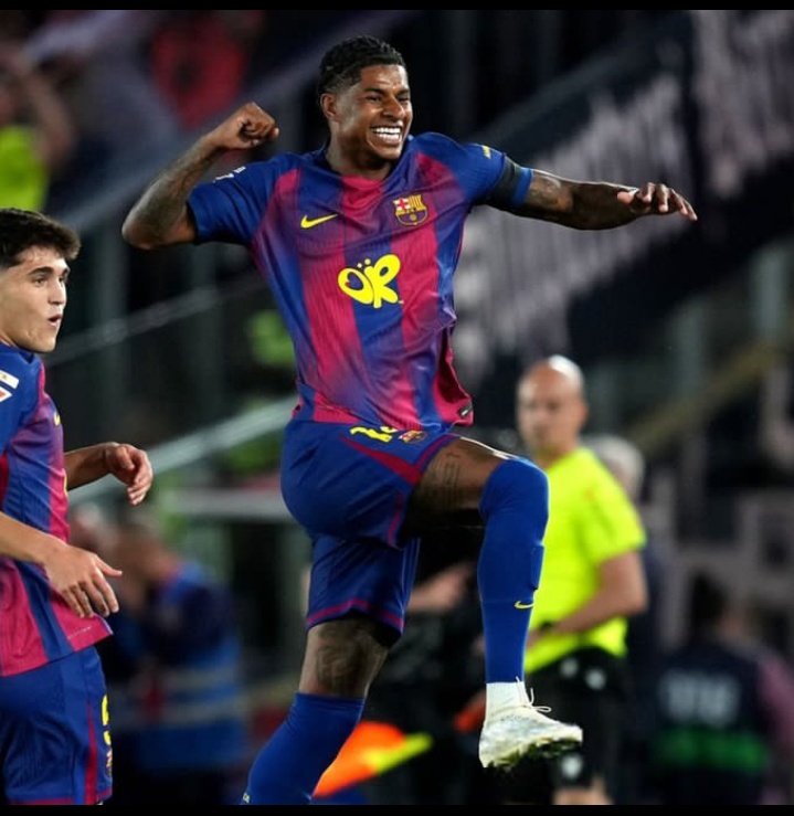 Barcelona are about to lose a world class player, just because of €30m, 
Broke ass club 😭😭😭 

#ElClásico  #BARRMD