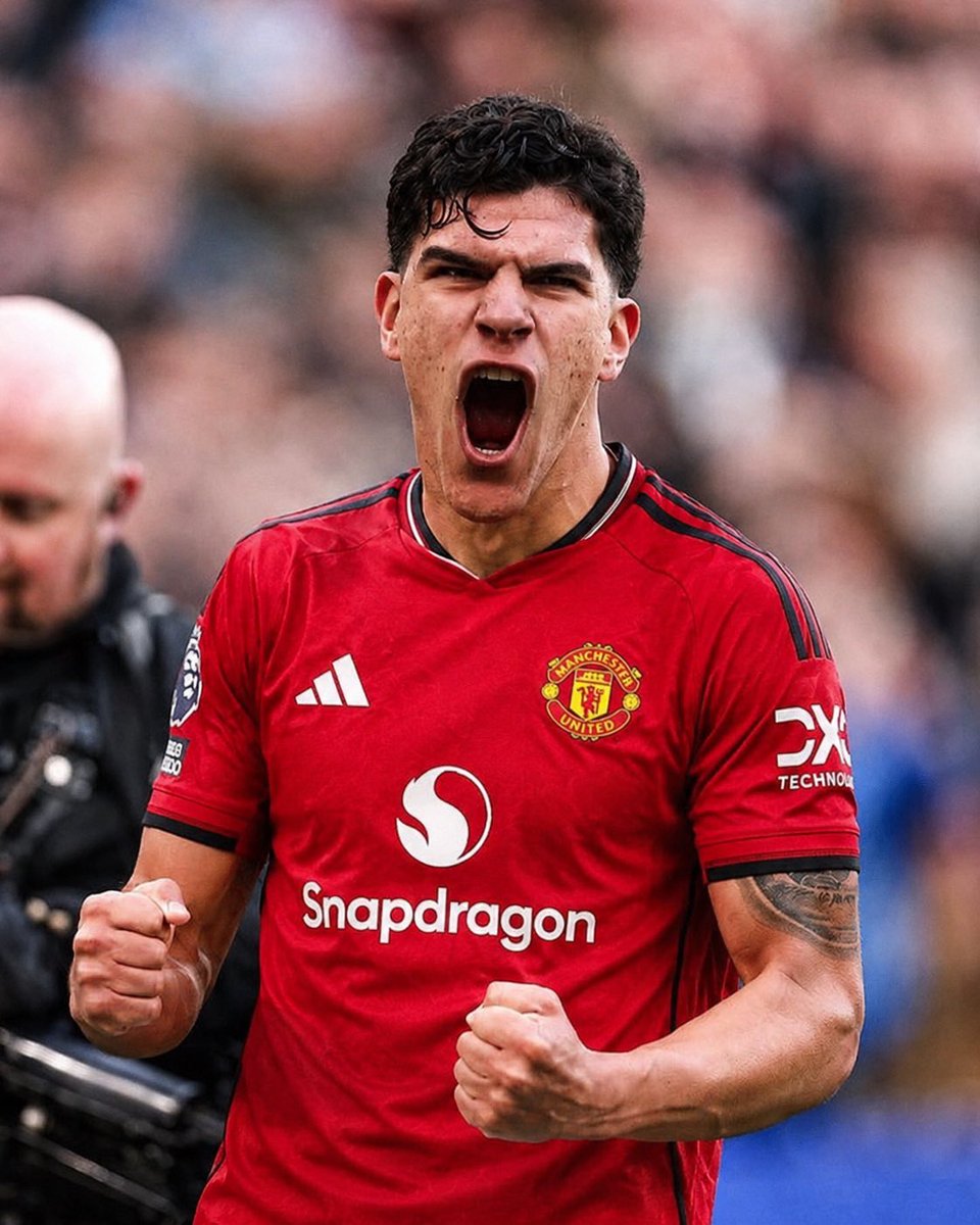 rú𝑩𝑬𝑵 🇵🇹 tweet media