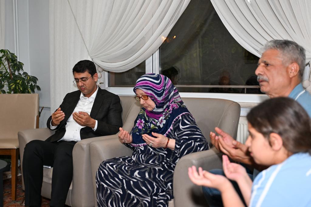 Uşak Valiliği tweet media