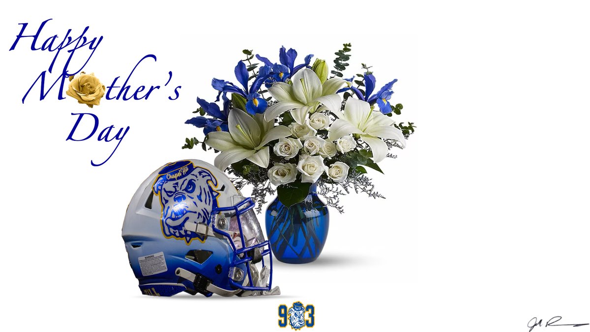 ChapelHillFB's tweet photo. Wishing a Happy Mother's Day to the first fans we ever had! Thank you for everything! We Love You! https://t.co/Yjg3b6bTmp