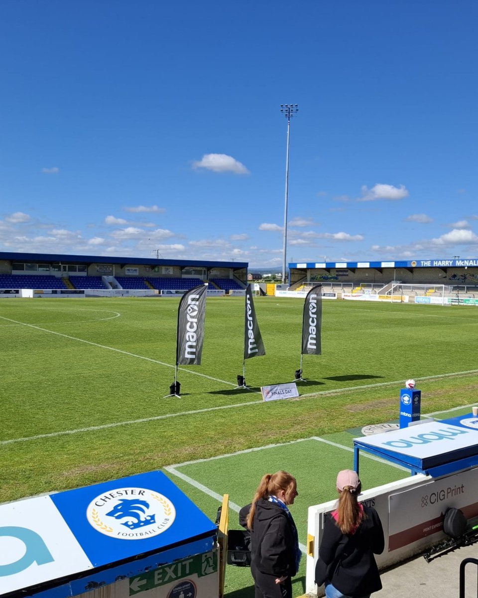 Macron Sports Hub NW tweet media