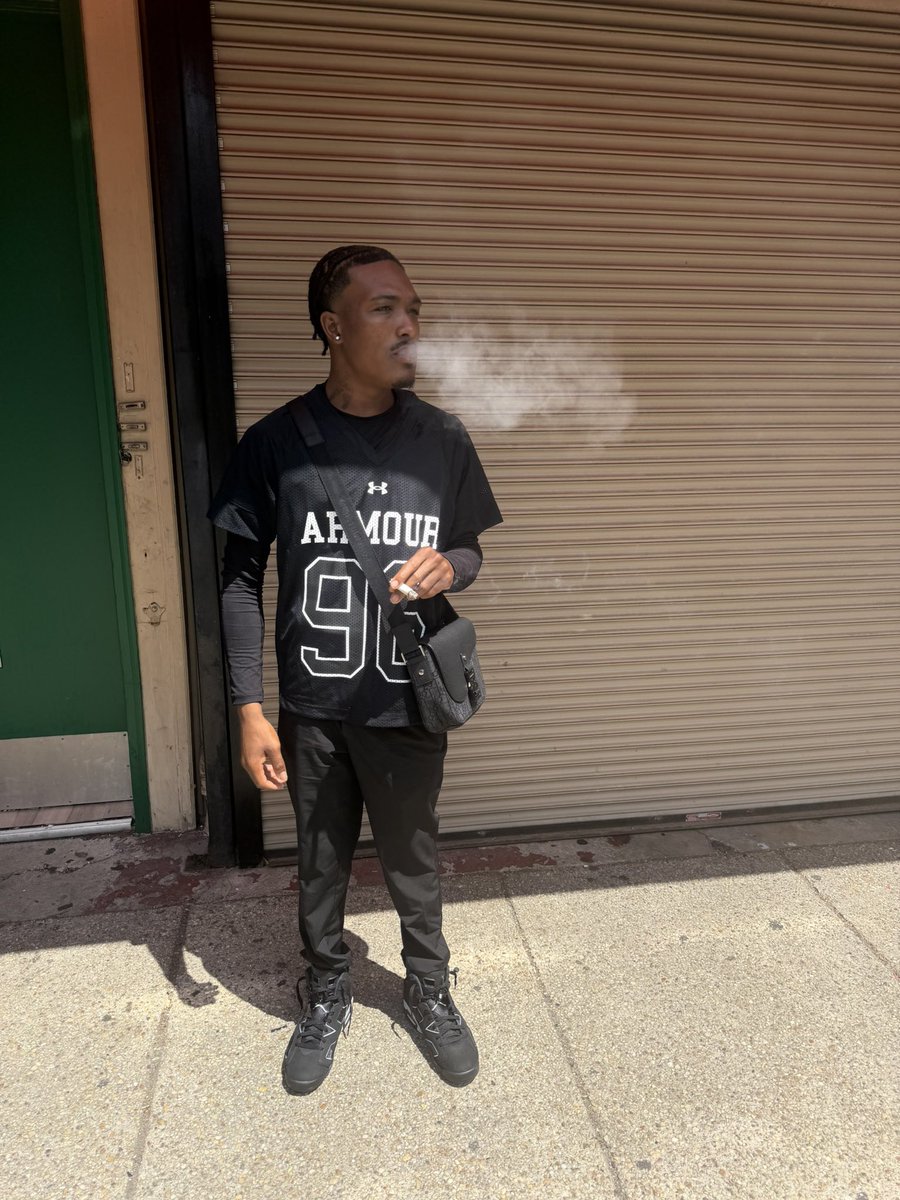 🔋Leggo tweet media