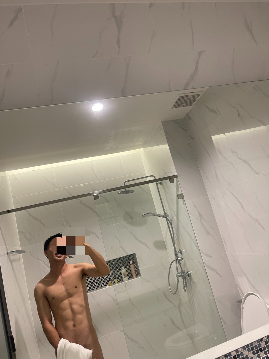 Markkuy tweet media