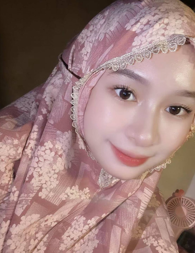นีฟา tweet media