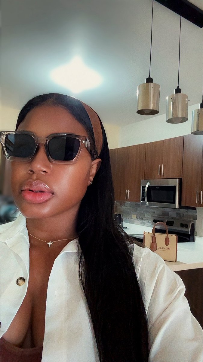 Maisonxbycohen's tweet photo. MX by Cohen Obsidian Clear Shades
For that clean transparent look π«
Now available #RedefinedGenius #MXShades https://t.co/94HFTZnAXD