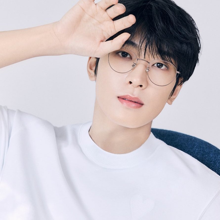 vane || gyuwon 🐈‍⬛ tweet media