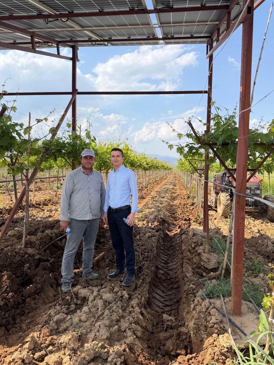 akpartihssa's tweet photo. Hemşehrilerimizle gönül gönüle, muhabbetleyiz. 

#Samimiyet https://t.co/3YUg7wfp2E